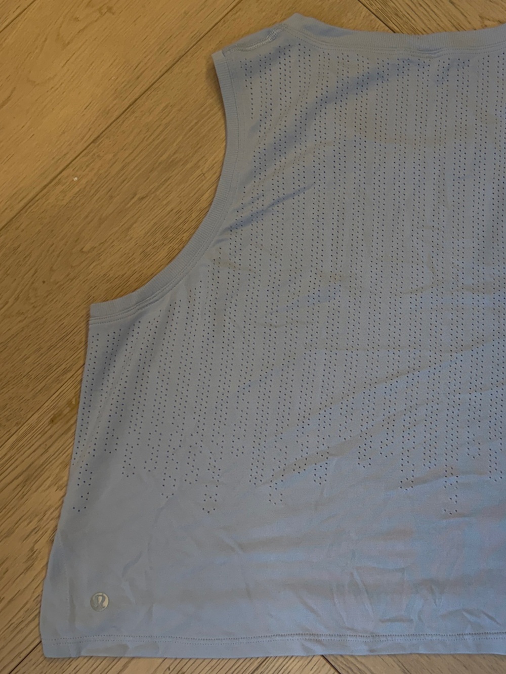 Beautiful Light Blue Lululemon Muscle Love Cropped Tank Top Size 4 Breathable